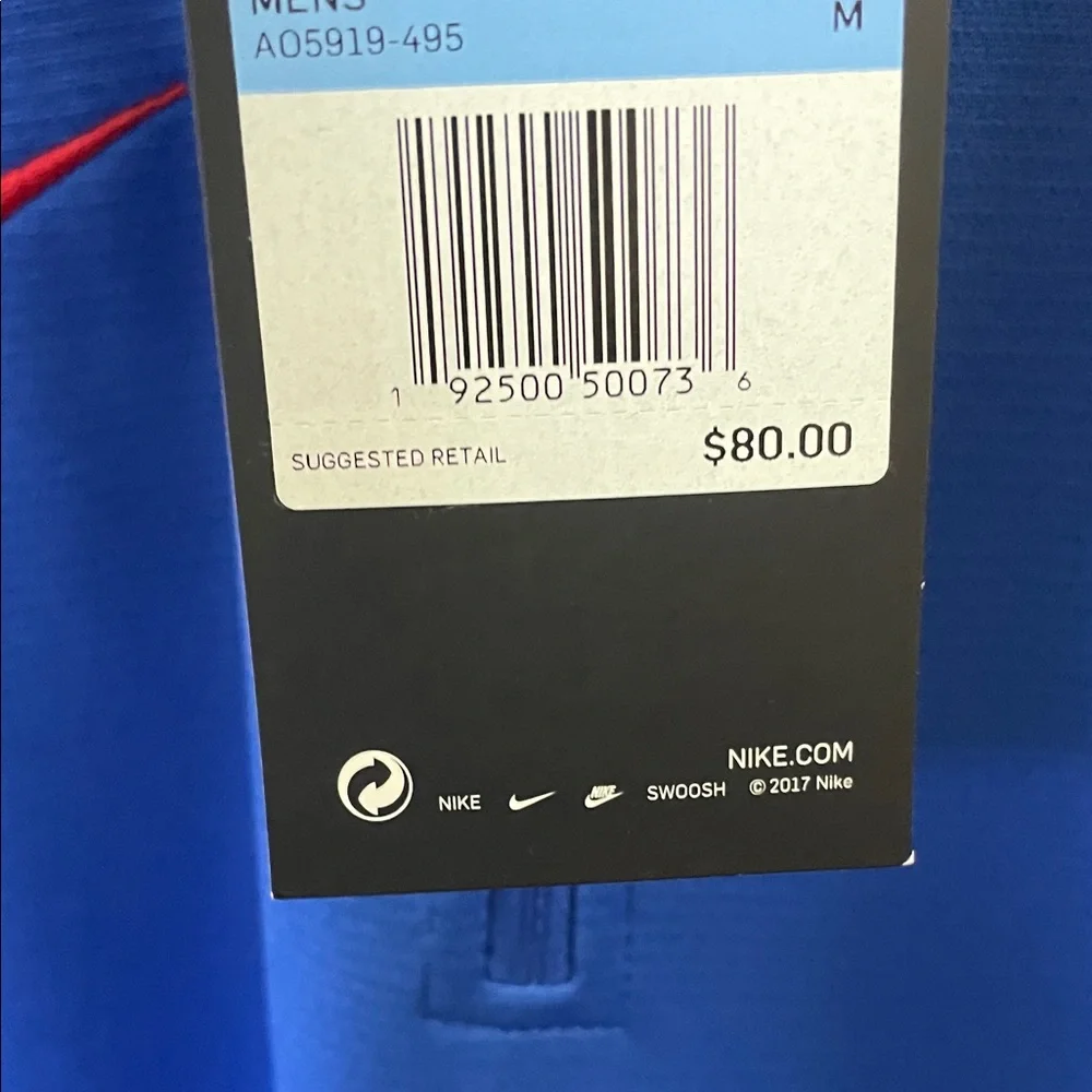 Nike Blue and Red Performance Pullover - Picture 4 of 4